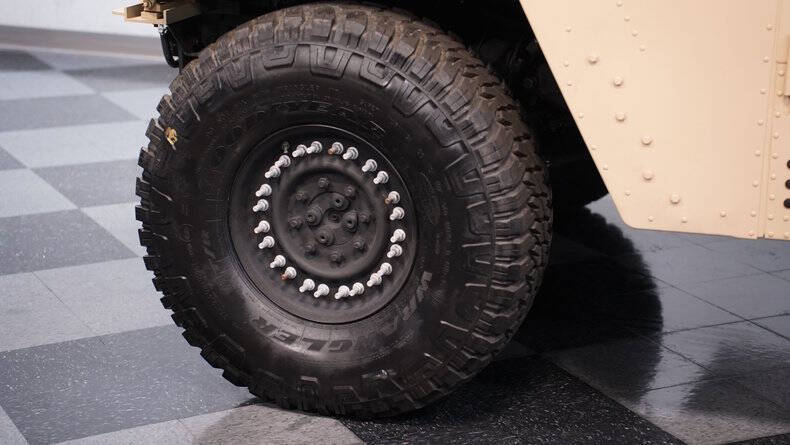 2007 AM General M1165A1