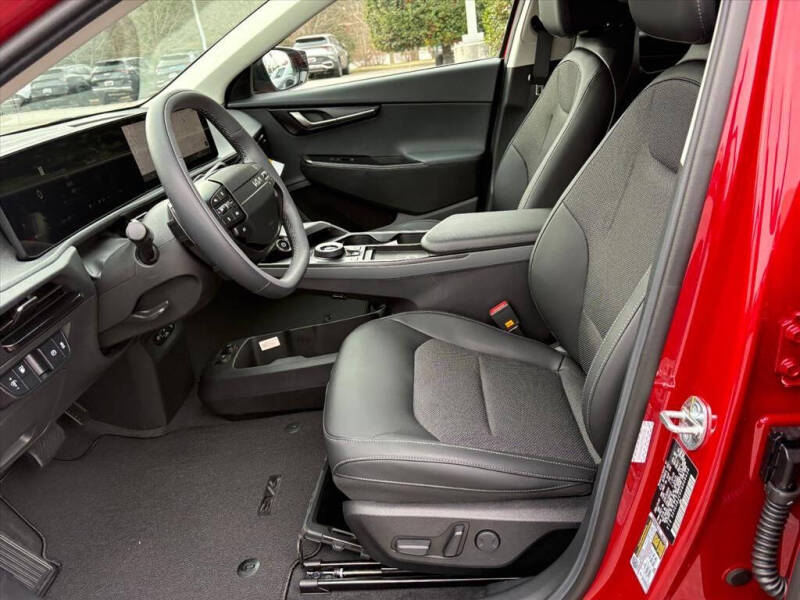 2025 Kia EV6 Light Long Range