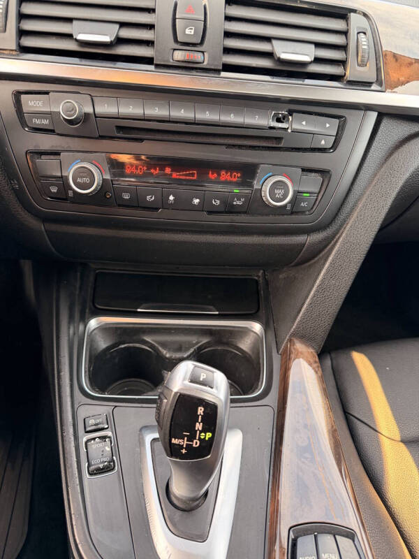 2014 BMW 3 Series 328i