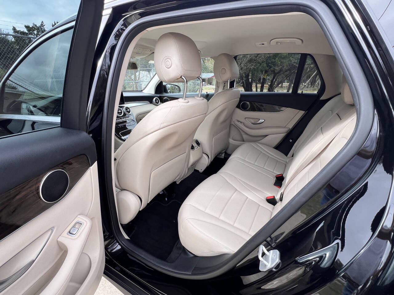 Used Car 2016 Mercedes-benz Glc  Glc 300 4dr Suv For Sale Under $15,000 In Austin, Texas