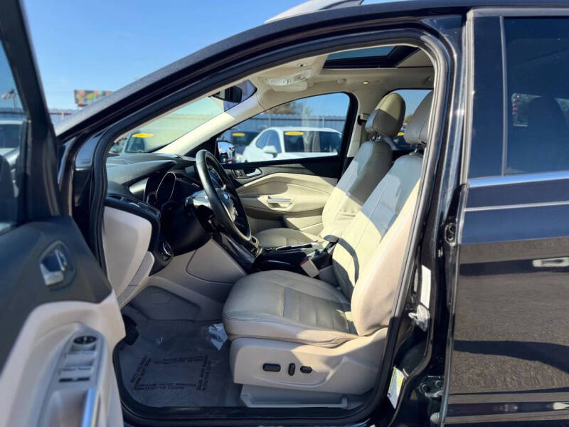 2014 Ford Escape Titanium