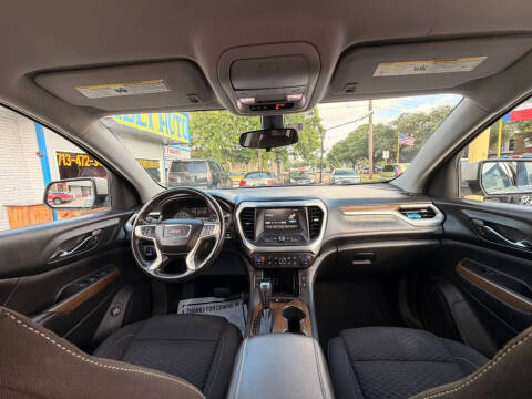 2017 GMC Acadia SLE-2