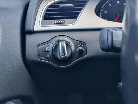 2010 Audi A4 2.0T quattro Premium