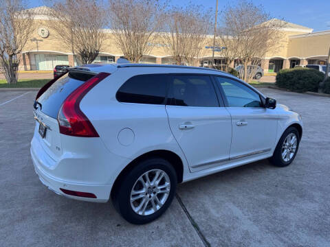 2015 Volvo XC60 T5 Drive-E Premier