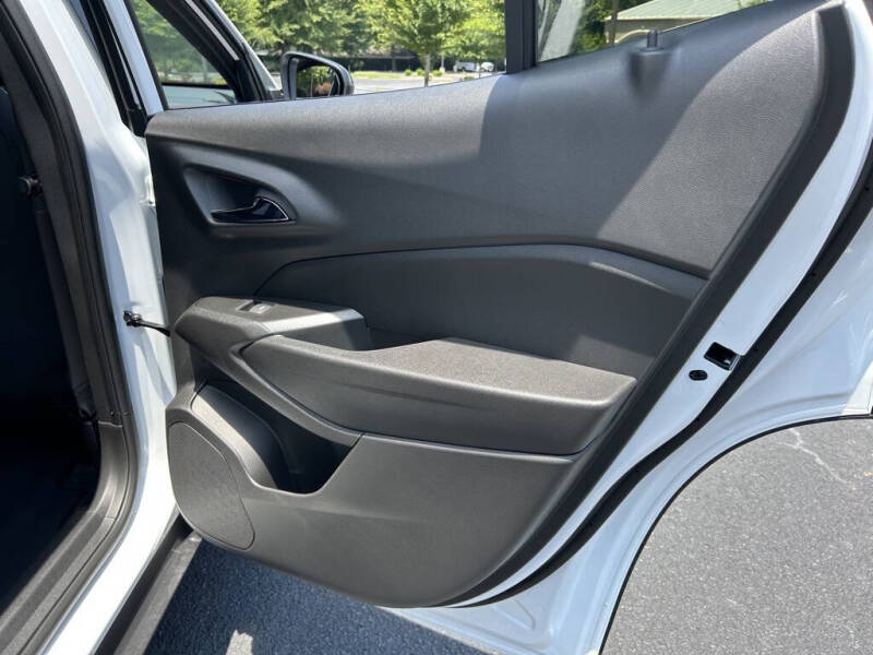 2025 Chevrolet Trax RS