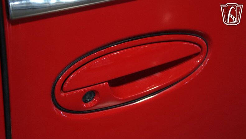 1948 Ford Deluxe