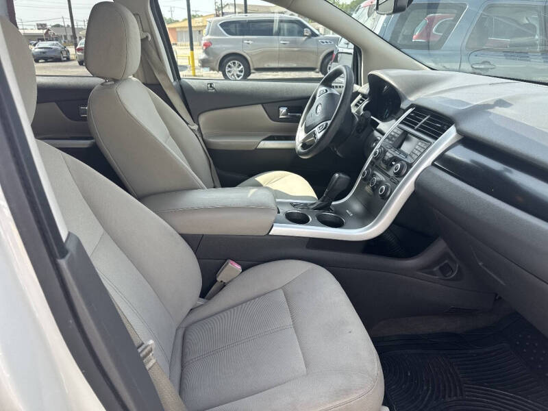 2013 Ford Edge SE