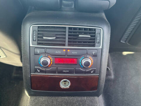 2010 Audi A8 L quattro