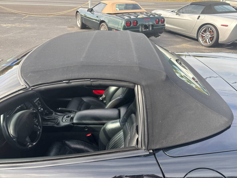 2004 Chevrolet Corvette