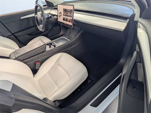 2023 Tesla Model 3 Performance