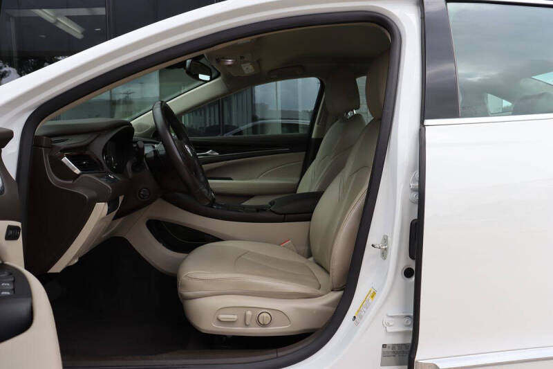 2017 Buick LaCrosse Essence