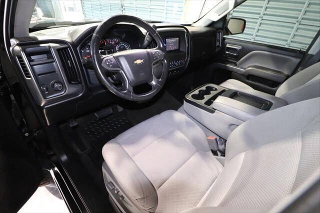 2017 Chevrolet Silverado Pickup - $29,497