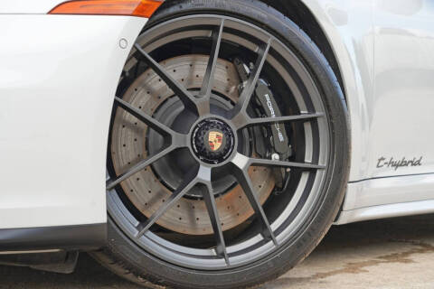 2025 Porsche 911