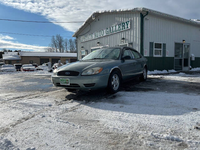 2005 Ford Taurus for sale at Upstate Auto Gallery in Westmoreland, NY