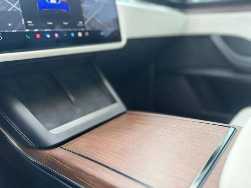 2022 Tesla Model X