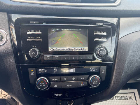 2015 Nissan Rogue SV