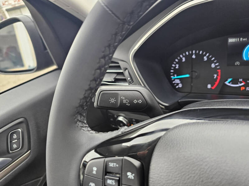 2022 Ford Escape SEL