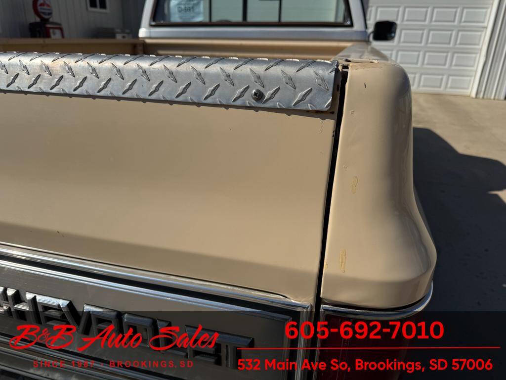 1987 Chevrolet R/V 20 Series 279