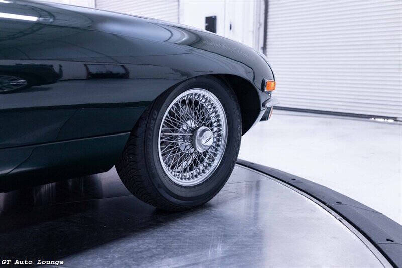 1970 Jaguar E-Type 37