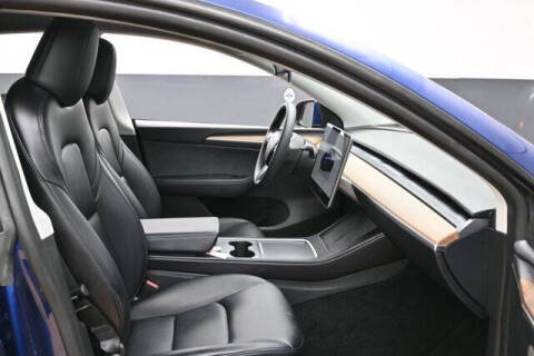 2025 Tesla Model Y Long Range