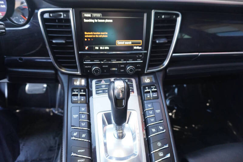 2014 Porsche Panamera Turbo Executive