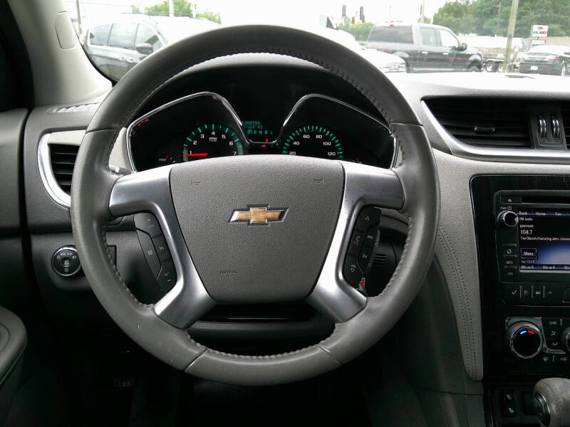 2017 Chevrolet Traverse LT