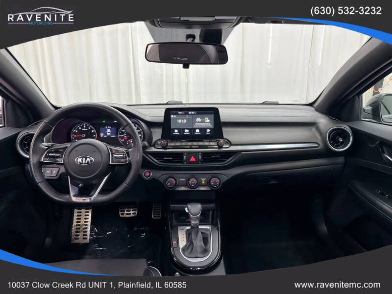 2021 Kia Forte GT Line