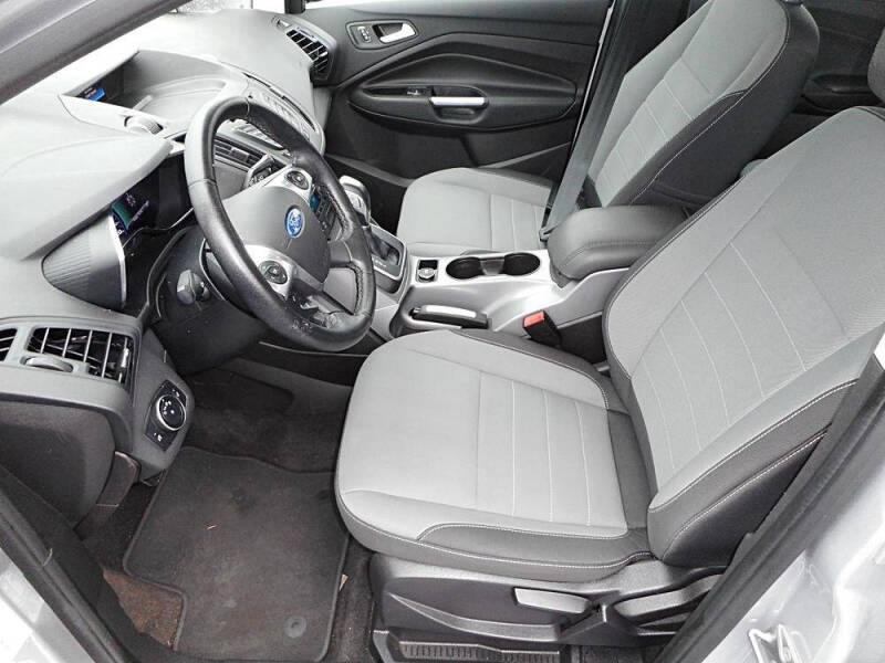2016 Ford C-MAX Hybrid SE