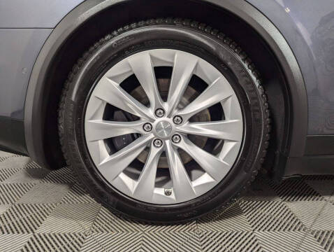 2020 Tesla Model X Long Range