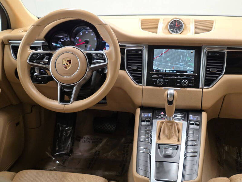 2016 Porsche Macan S