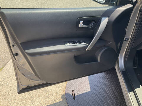 2009 Nissan Rogue SL