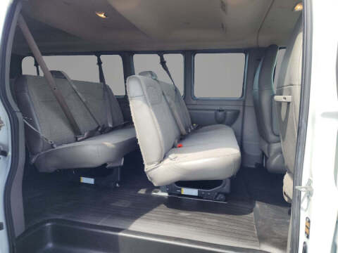 2023 Chevrolet Express LS 3500
