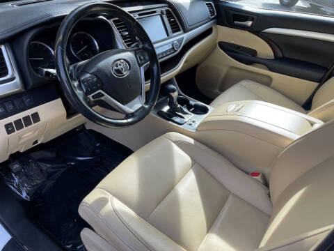 2018 Toyota Highlander