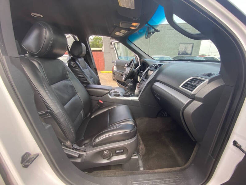 2012 Ford Explorer XLT