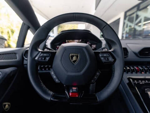 2023 Lamborghini Huracan Tecnica