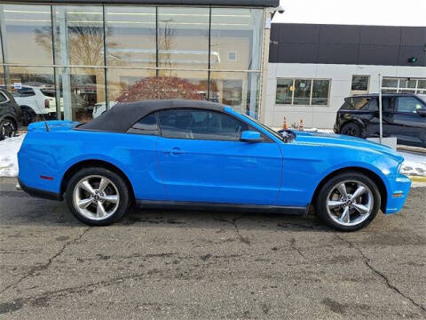 2010 Ford Mustang V6