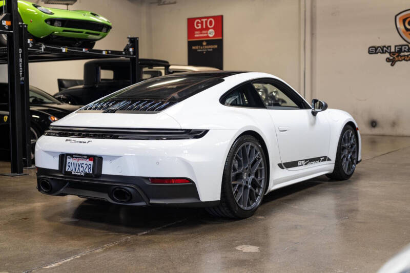 2025 Porsche 911 Carrera T