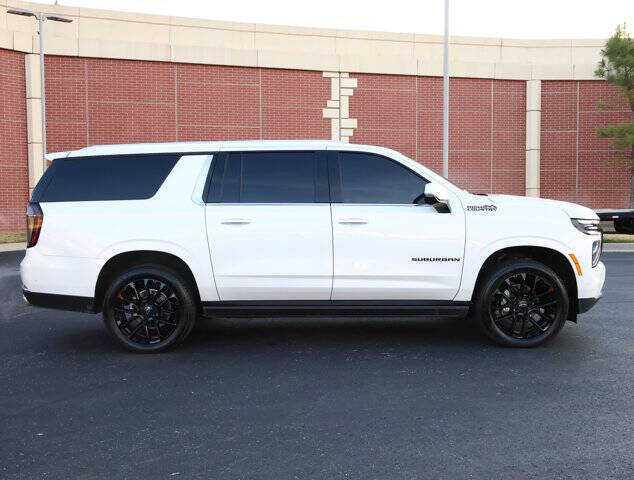 2025 Chevrolet Suburban High Country