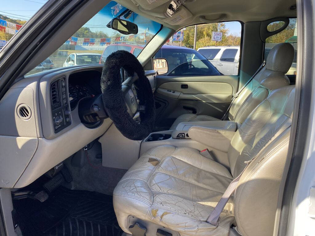 2002 Chevrolet Tahoe for sale at Main Street Auto Sales in Zanesville, OH