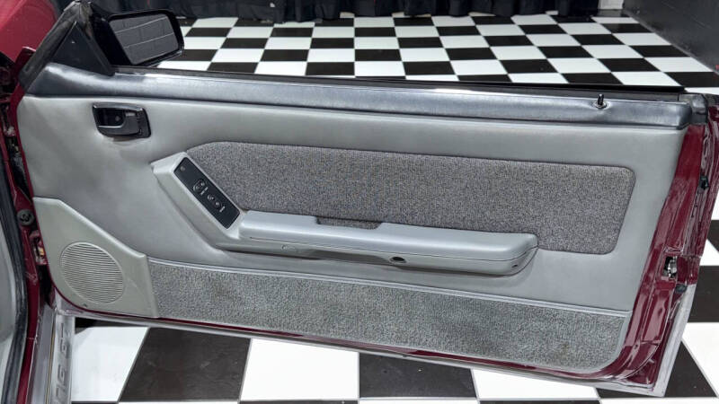 1987 Ford Mustang GT