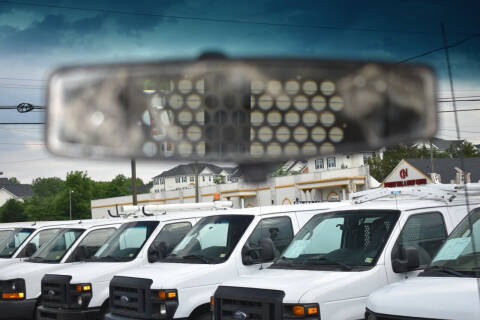 2017 GMC Savana 2500