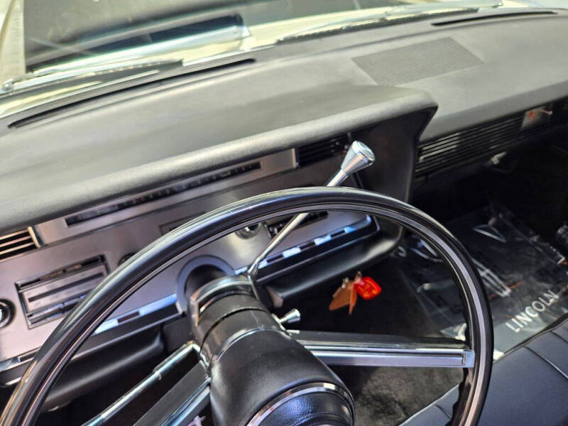 1967 Lincoln Continental