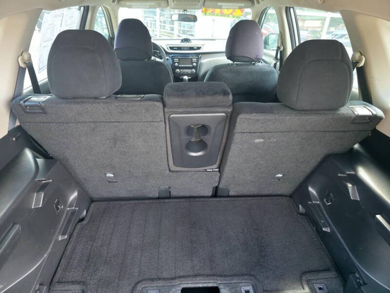 2016 Nissan Rogue SL