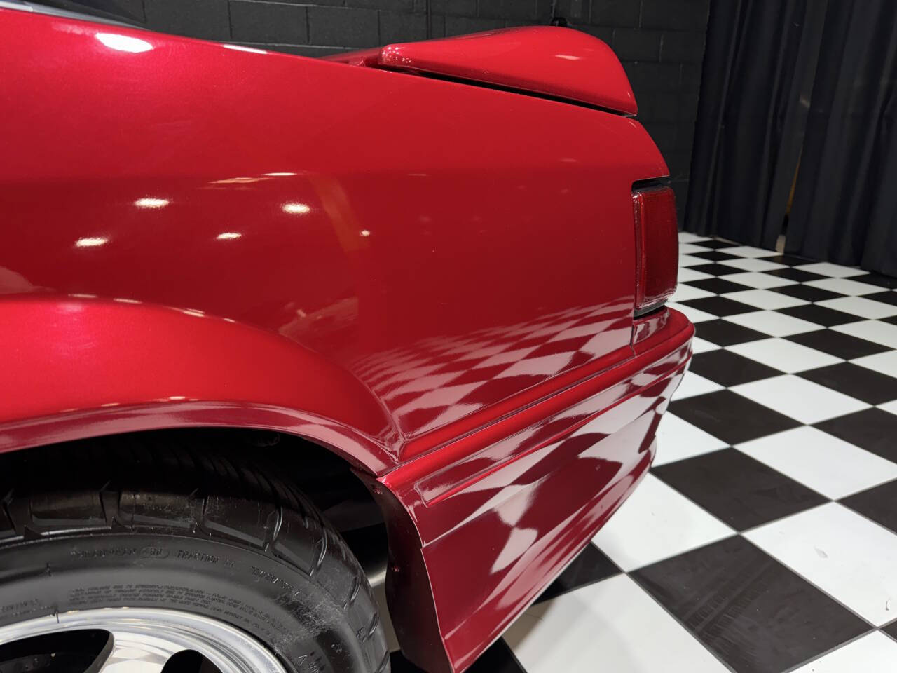 1991 Ford Mustang 53