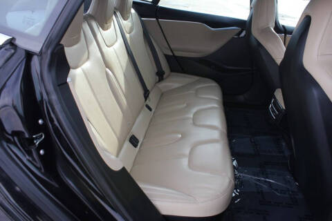 2016 Tesla Model S P85D