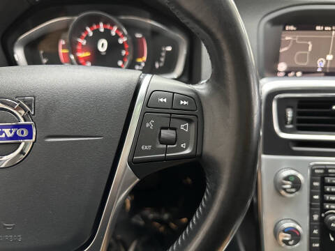 2018 Volvo V60 T5 Dynamic