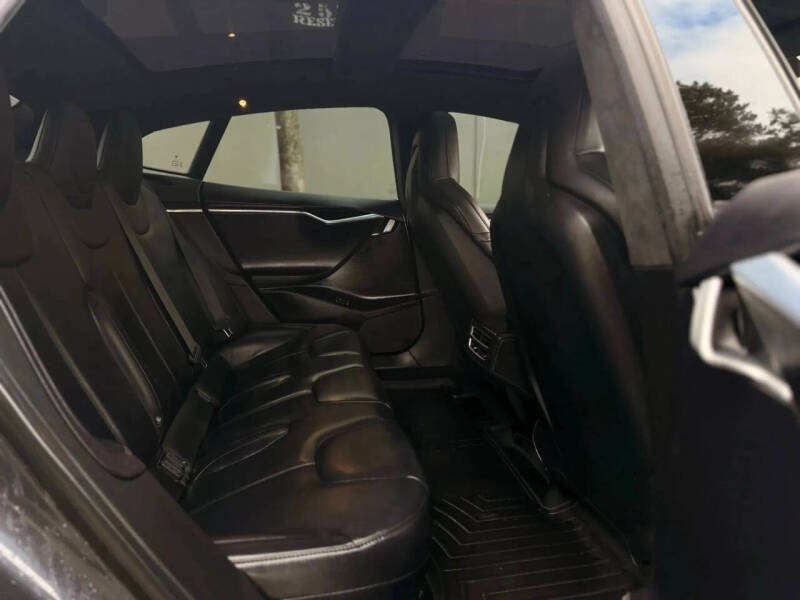 2014 Tesla Model S