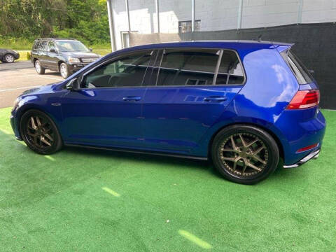 2018 Volkswagen Golf R 4Motion