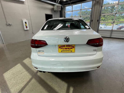 2016 Volkswagen Jetta