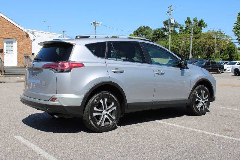 2016 Toyota RAV4 LE